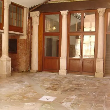 公寓 Palazzo Bragadin